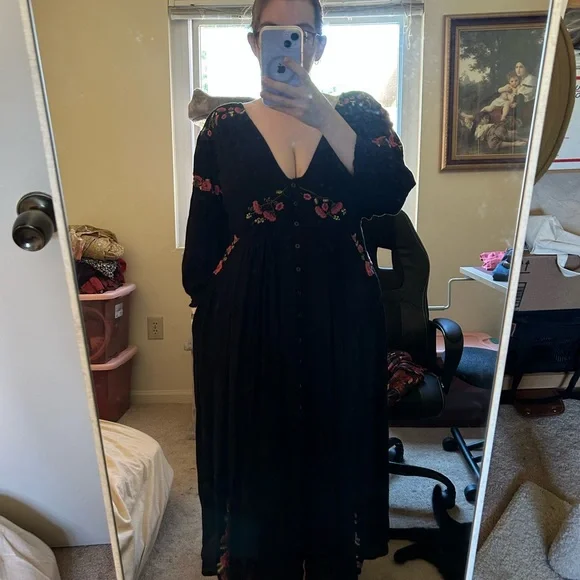 SOLD Free People Embroidered Day Glow Midi Dress - Picture 3 of 6